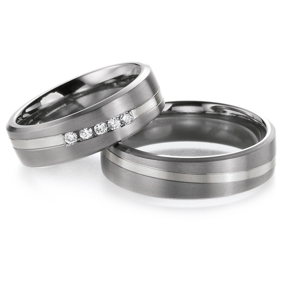 Trauringe 78/80170-060 & 78/80180-060 aus Titan & Weißgold 585