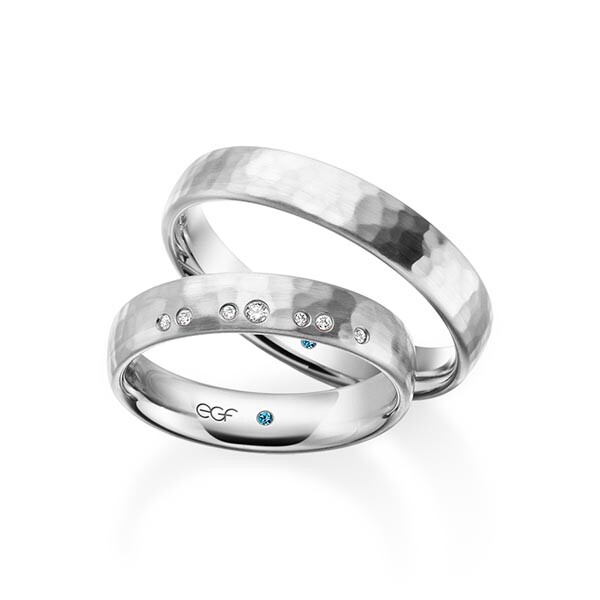 Trauringe Weißgold Hammerschlag matt Brillant F-1352-8