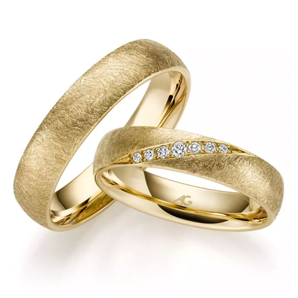 Eheringe Gelbgold eismatt Brillant 0.066 ct.