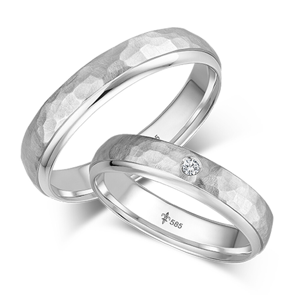 Trauringe Daphne Weißgold gehämmert TR-0-00075 & TR-1-00075