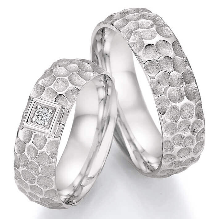 Trauringe Palladium 500 mit einem Brillanten