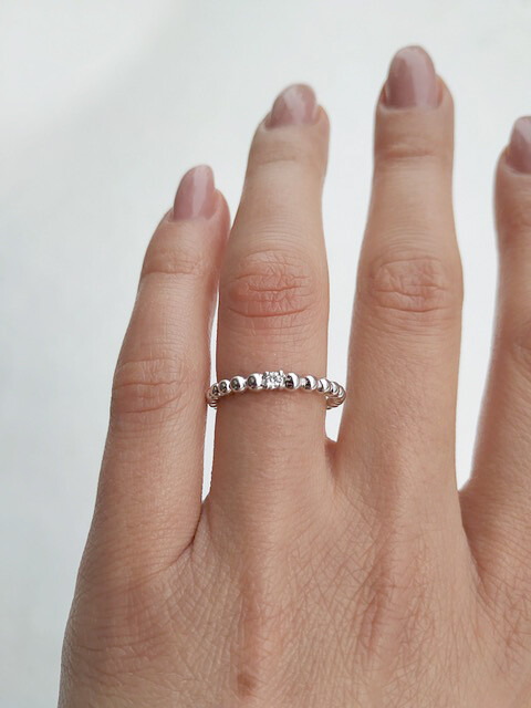 Kügelchen Ring Pallina Weißgold EH4504 Hand