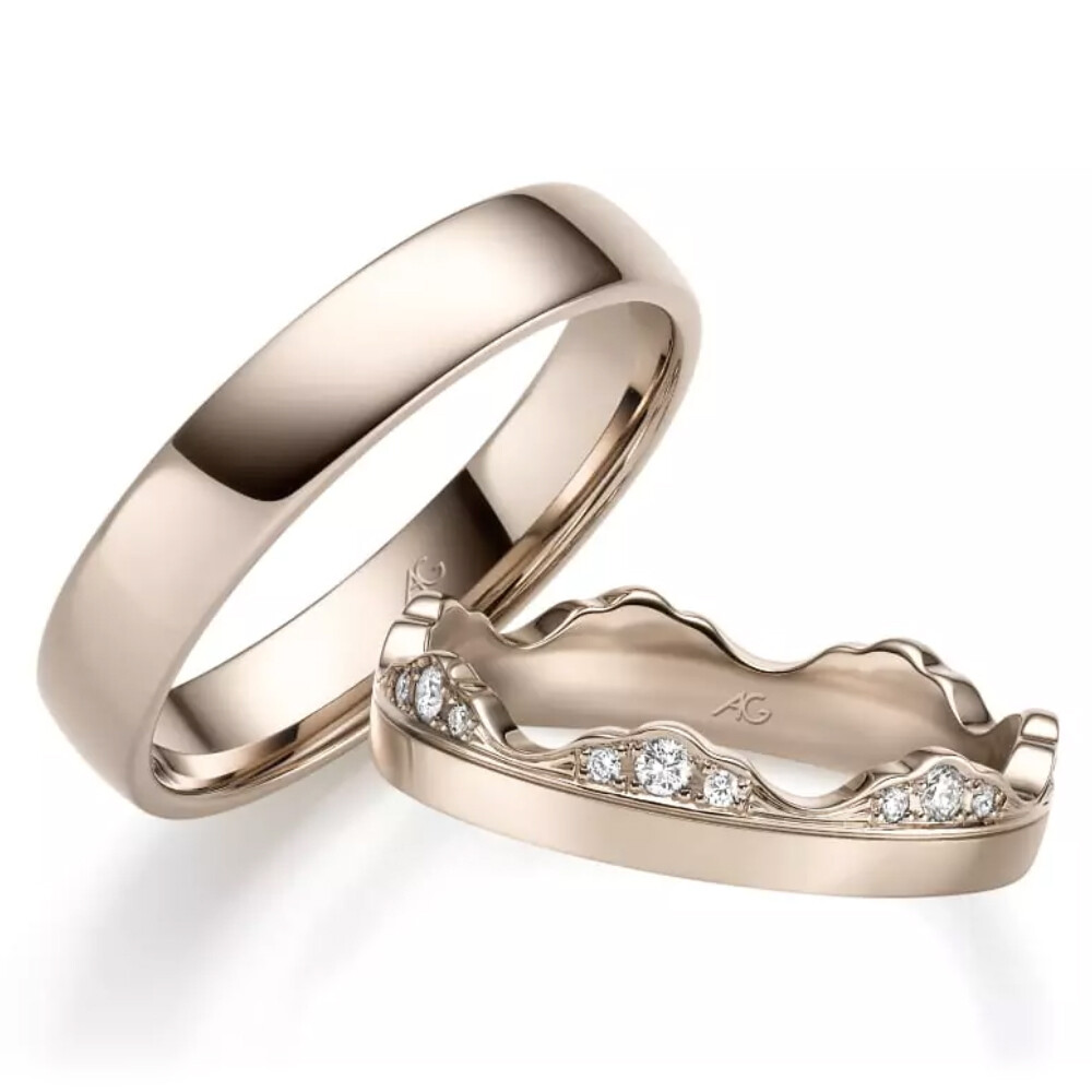 Eheringe Haselnussgold Krone Diamanten