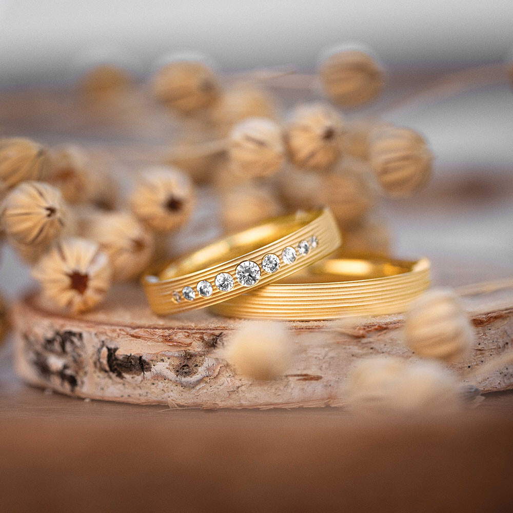 Trauringe Gelbgold gesandelt Brillant 0.244 ct.