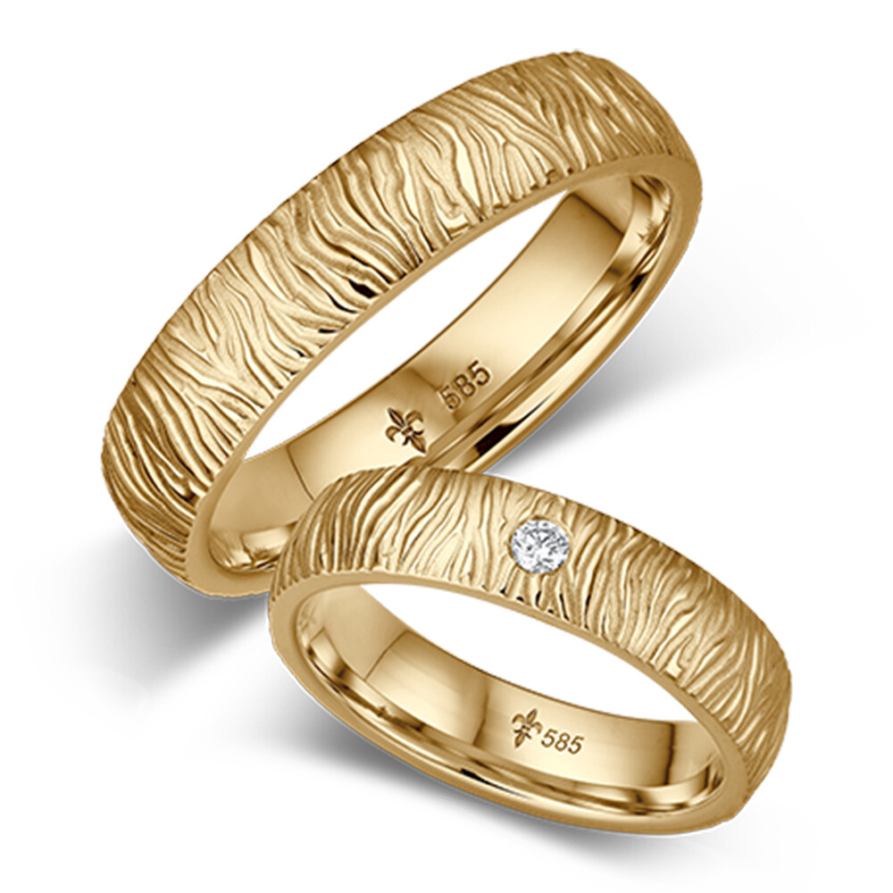 Trauringe Marianne Gelbgold mit Struktur Brillant