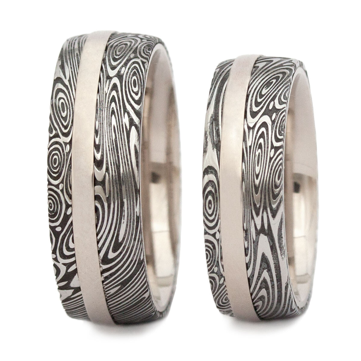 Damaszenerstahl Eheringe 7mm mit Weißgold