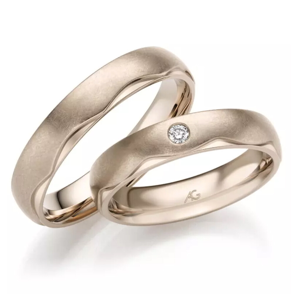 Trauringe Haselnussgold Brillant 0,040 ct.